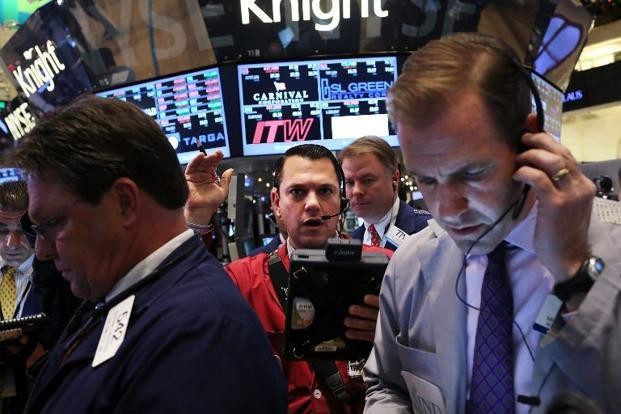 Nhóm cổ phiếu công nghệ trượt dốc sau báo cáo lạm phát của Mỹ